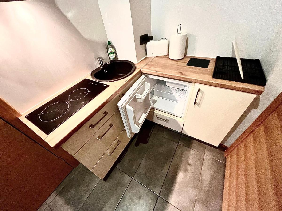 Smallest Apartment In The Center Of Riga Buitenkant foto